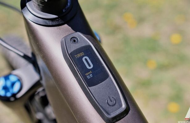 Lecce E-Bike Tour between Maritime Villages and Ancient Masserie