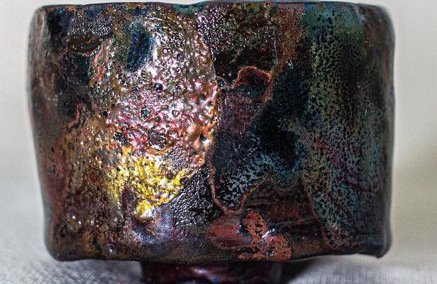 Japanese Pottery Kurinuki Workshop at Gilgamesh Art Cafe in Amman
