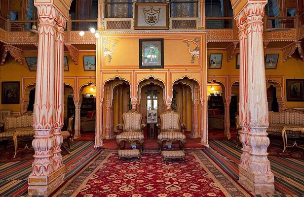 2-Day Jaipur to Mandawa, Nawalgarh & Dundlod Tour