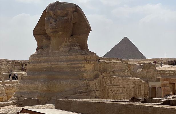 Explore the Giza pyramids & NMEC museum & old Cairo churches