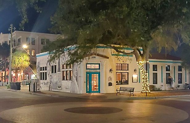 Safety Harbor Ghost Tour — Haunted History & True Crime