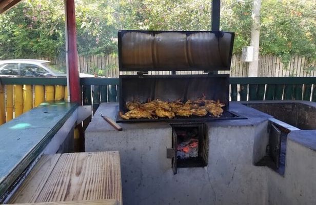 Cultural Food Tour & Seven Mile Beach At Negril’s Margaritaville