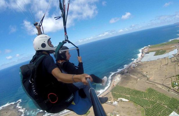 Paragliding Tandem Flight in Las Palmas de Gran Canaria