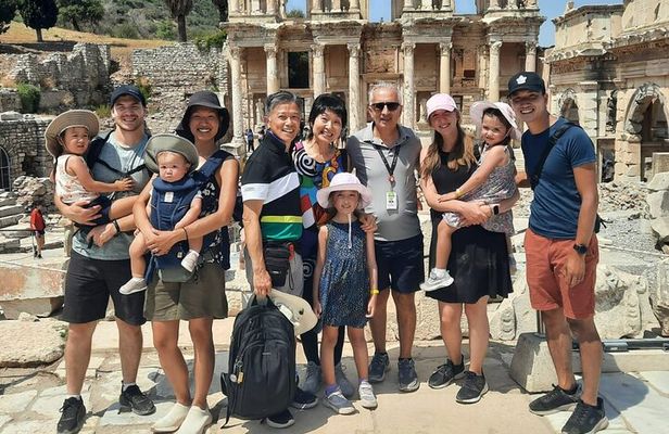 Ephesus and Pigeon Island Tour with Turkish Bath and Lunch