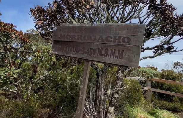 Hiking in the mountains of Salento-Cerro Morrogacho