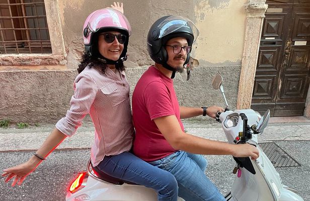 Verona Vespa Tour with Aperitif