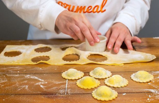 Tuscan Cooking in Lucca’s Historic Center (4-Course Meal)