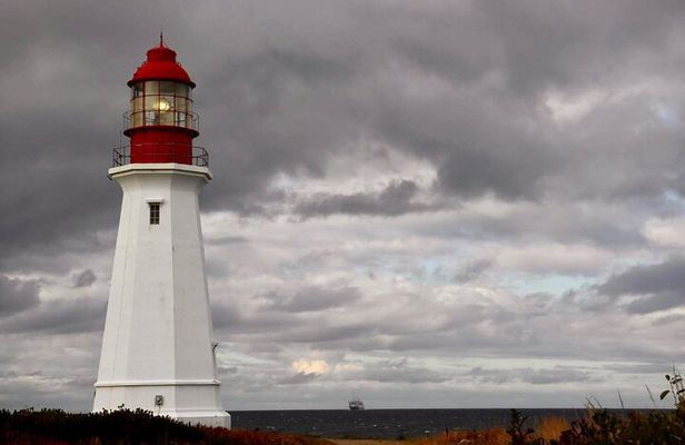 Sydney City and lighthouse coastal scenic drive Tour, nova scotia