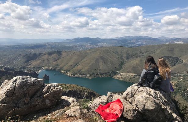 From Granada: Sierra Nevada Safari tour up to 2500 meters high