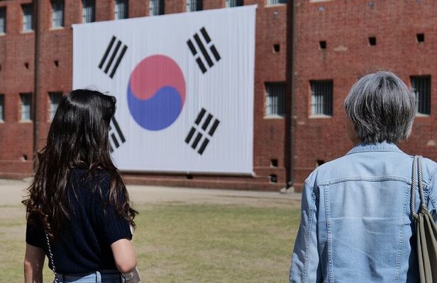 Seoul’s Hidden Dark History Guided Tour of Seodaemun Prison