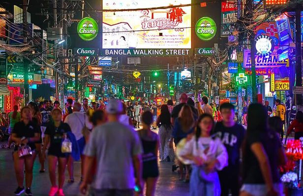 Phuket Nightlife Tour, Free Entry Bar and Club Crawl