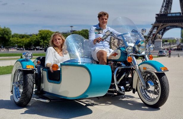 1-Hour Private Tour in Paris, Harley Davidson Sidecar