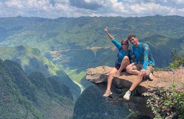 “Ha Giang Loop Tour with Lee– Ride with a Local Guide