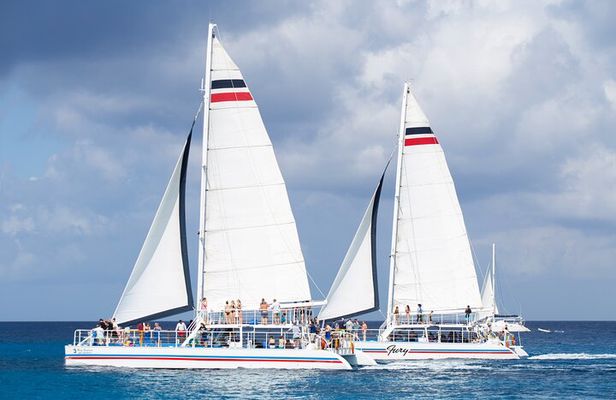 Catamaran Fury Cozumel Snorkel, Lunch and Beach Club **Official**