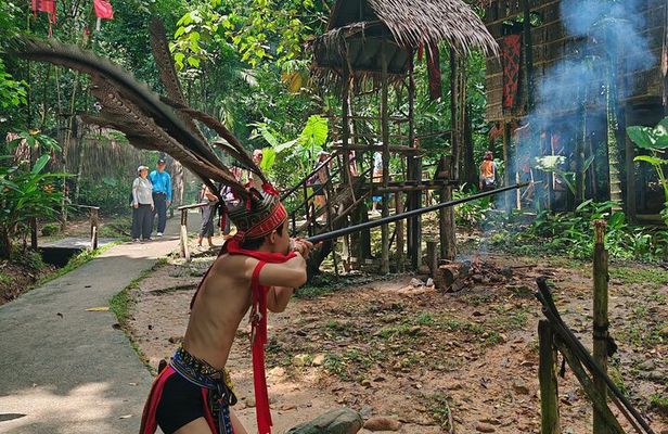 Mari Mari Cultural Village Tour with Transport, Guide and Lunch
