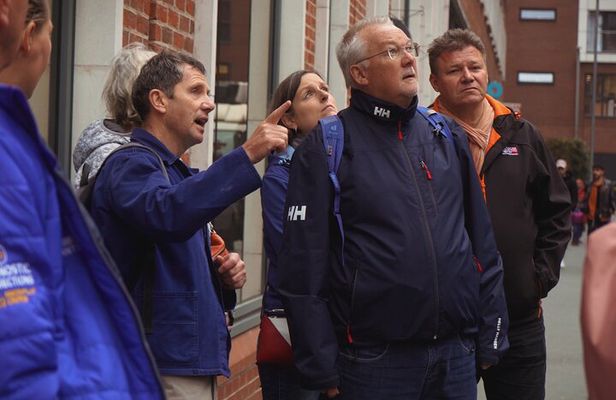 Private Half Day City tour of Manchester.