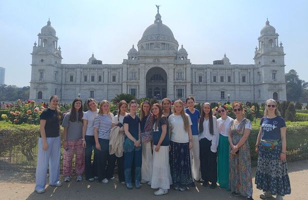 Half Day Private Tour of Kolkata with a Local Companion