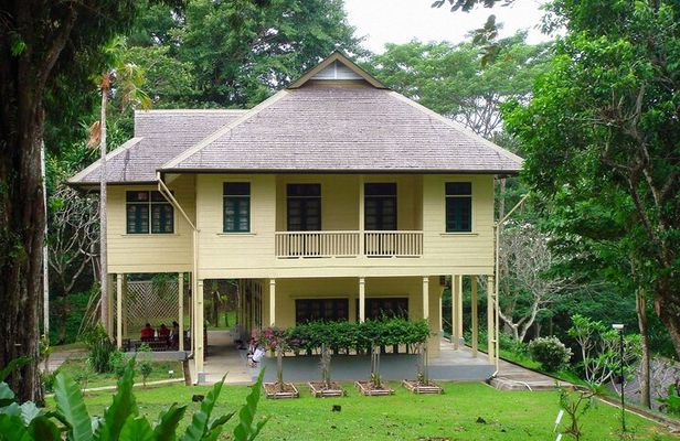 Sandakan: 6 Must-see Local Spots Private Tour with Lunch