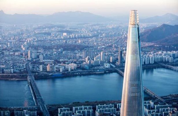 Seoul: Gyeongbokgung, Lotte Tower & Gangnam Highlight Tour