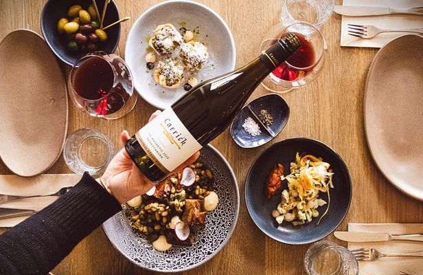 Central Otago Wine Tour Small Group, Expert Guide & Scenic Views