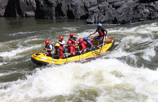 Zambezi Whitewater Rafting White Rhino Walking Safari Combo Tour