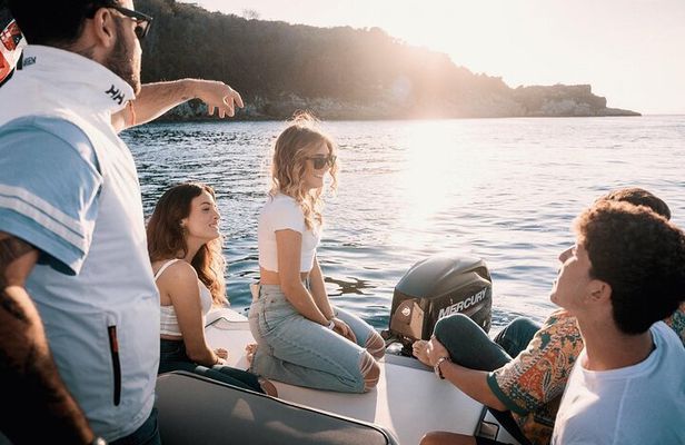 Capri Island Shared Boat Tour from Sorrento