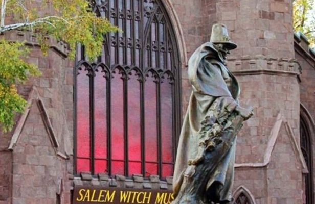 Best of Salem Private Tour