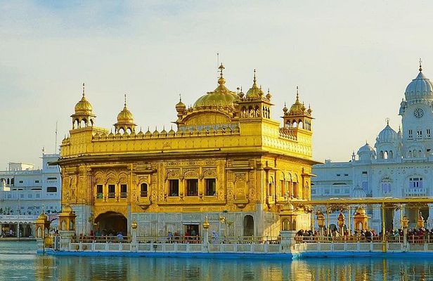 Amritsar City Tour and Farm Stay Retreat
