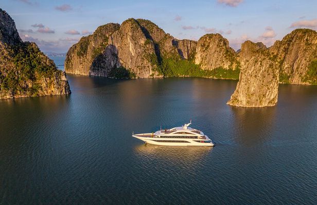 Leona Cruise - Explore Halong Bay 07 Hours on Top Notch Cruise