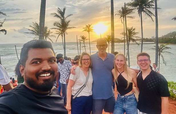 9 Day Sri Lanka Round Tour with Private Driver