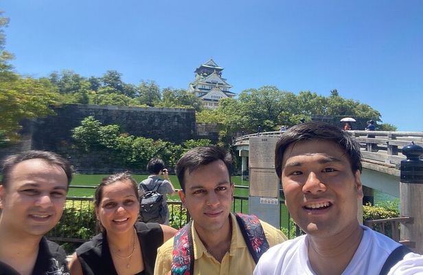 Osaka Full-Day Experience with Castle, Kushikastu and Temple