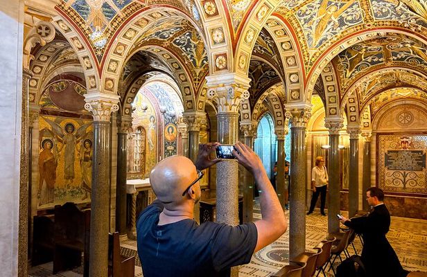 Rome: Hidden gems of Trastevere, Tiber Island & Jewish Ghetto