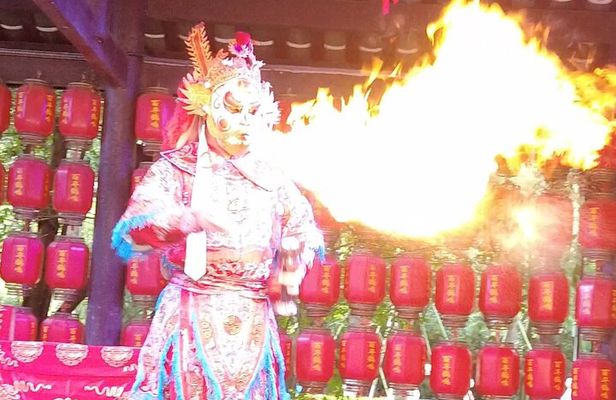 Private One Day Trip to Experience Chengdu Local Life