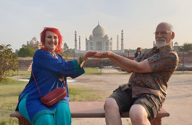 From Delhi/Agra/Jaipur: Taj Mahal & Agra Fort Private Day Tour