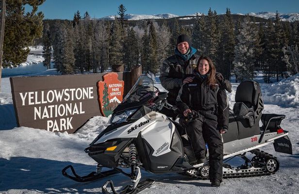 Yellowstone Grand Canyon Full Day Snowmobile Tour