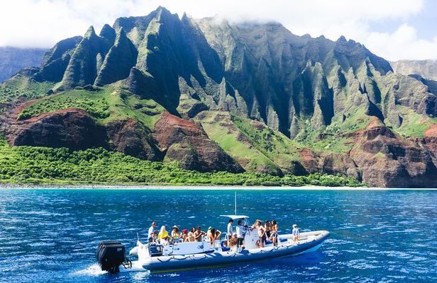 Morning Na Pali Adventure & Snorkel Tour (Hanalei Departure)