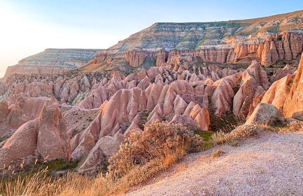 Hiking Tour in Cappadocias Rose Valley