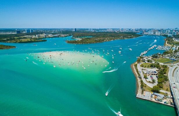 Miami Biscayne Bay Boat Tour with Sandbar Experience.