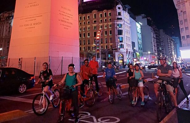Bike Tour: Buenos Aires at Night