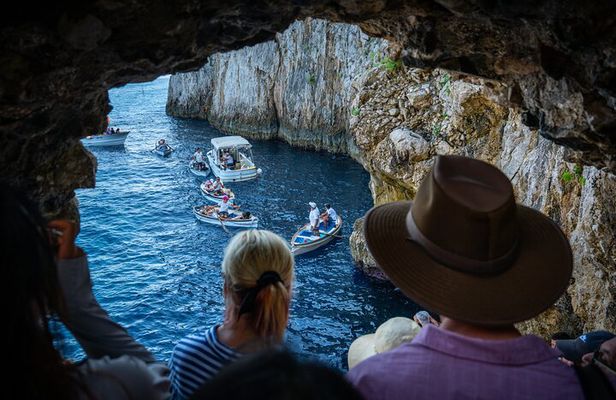 All-Inclusive Capri and Anacapri with Blue Grotto Visit