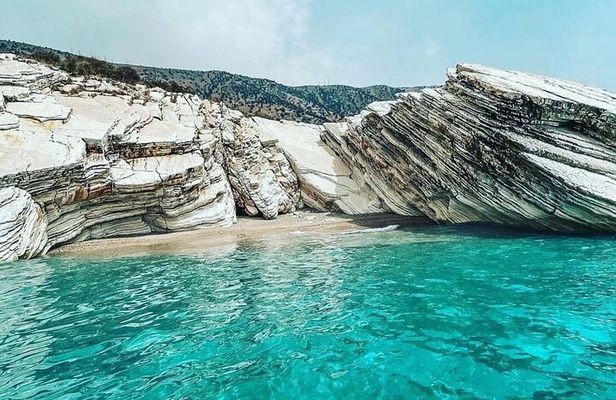 Group Tour From Saranda to Krorez Free Drink Umbrella