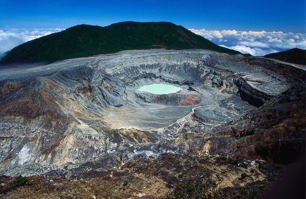 San José Private Tour: Poás Volcano, Waterfalls & Coffee