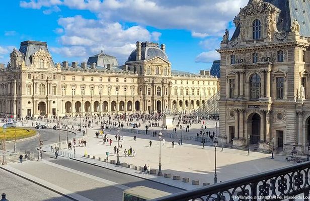 Paris Louvre Museum Timed Entry Ticket