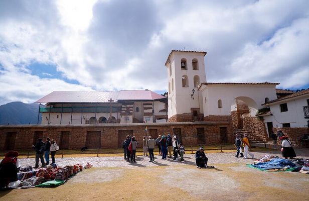 Sacred Valley of the Incas Day Tour with Buffet Lunch