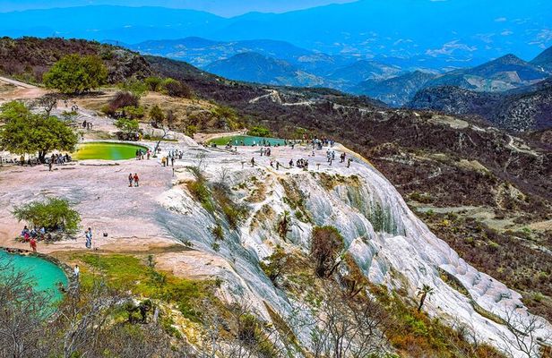 Private Cultural Oaxaca Tour to Hierve el Agua by Car