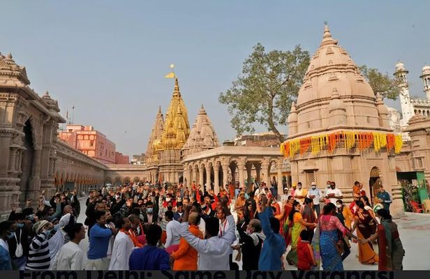 From Delhi: Same Day Varanasi Tour By Flight With Boat Ride
