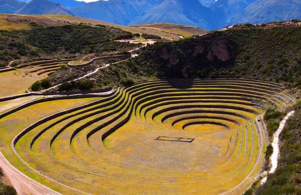 Sacred Valley VIP Chinchero Maras Moray Ollantaytambo Pisaq