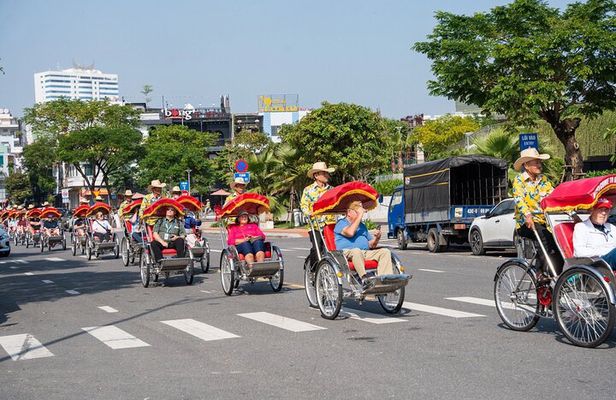 Da Nang City Panoramic Sightseeing Cycling Private Tour By Cyclo