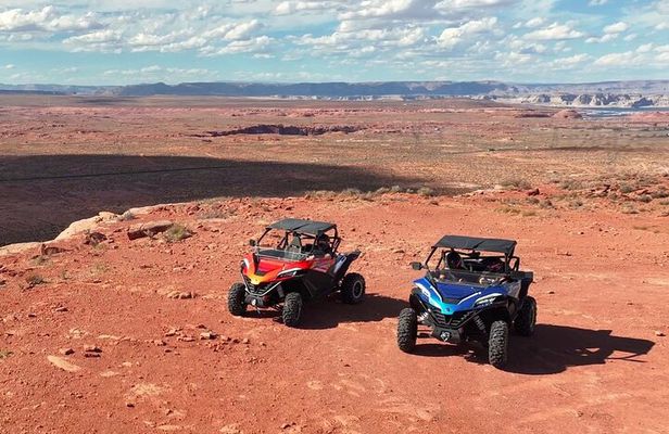2 Hour Ride-With-A-Guide UTV Tour with Views of Lake Powell Area