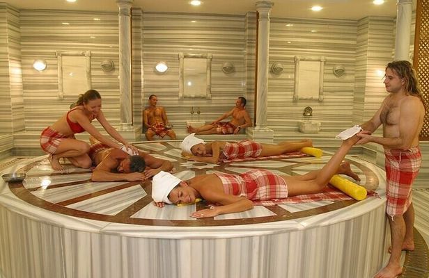 Private Ephesus Tour with Lunch and Optional Turkish Bath